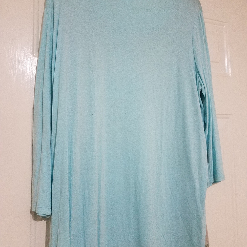 Blouse - Picture 2 of 5